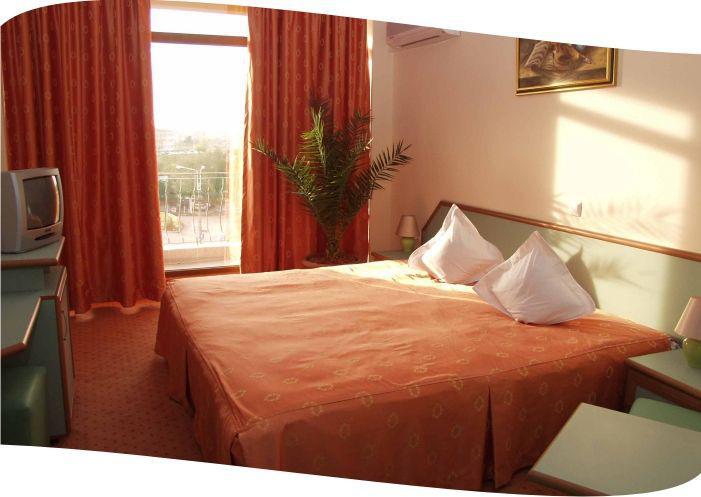 Hotel Oxford Mamaia Kamer foto